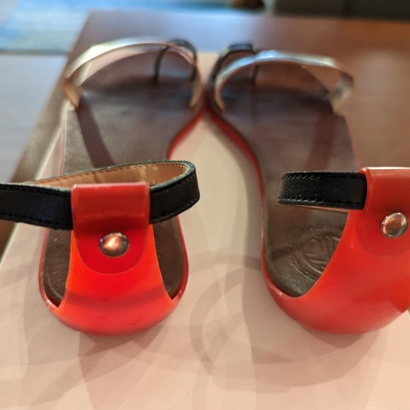 Sandals - Picture 4 of 5